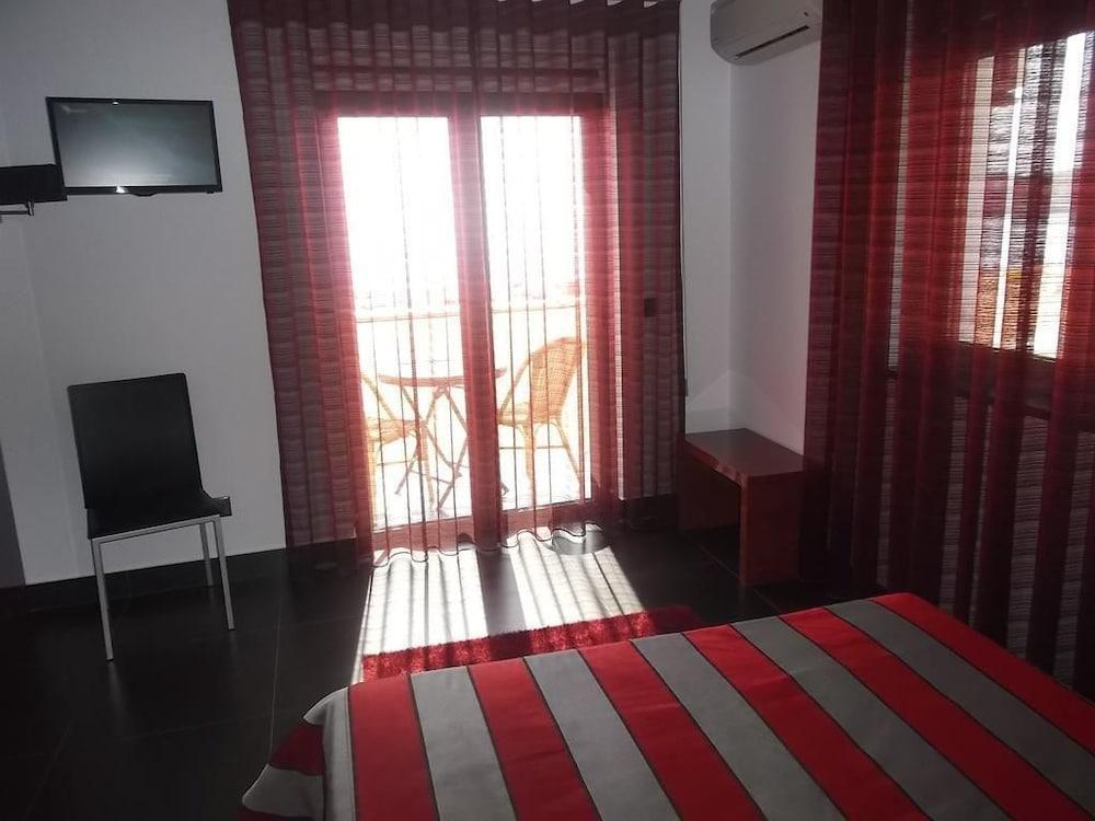 Hotel Adega Oceano Nazare Bagian luar foto